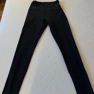 ZELLA | BLACK LEGGINGS